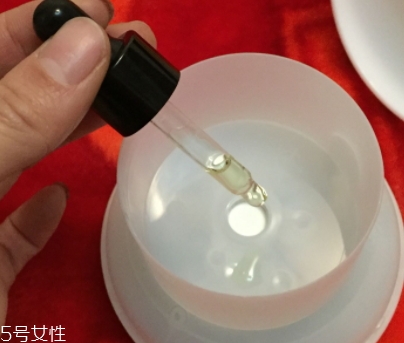 香薰機(jī)可以加香水嗎？香薰機(jī)香水可以代替精油嗎