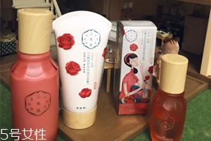 百雀羚三生花玫瑰系列怎么樣？三生花玫瑰花釀潤(rùn)妍系列評(píng)測(cè)