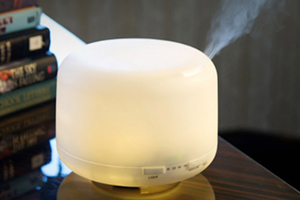 香薰燈可以開一個(gè)晚上嗎？香薰燈對(duì)身體的危害
