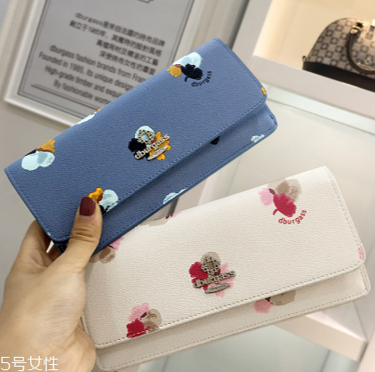 錢(qián)包是長(zhǎng)款好還是短款好？錢(qián)包長(zhǎng)款和短款的區(qū)別