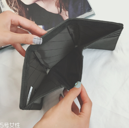 錢包什么顏色招財聚財？招財錢包顏色推薦