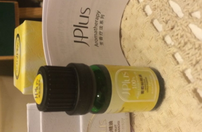 葡萄柚精油可以涂臉嗎？葡萄柚精油怎么涂臉