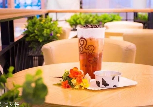 四云奶蓋貢茶哪個(gè)好喝？四云奶蓋貢茶點(diǎn)單攻略