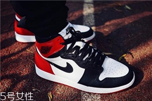 aj 1黑腳趾有女款嗎？aj 1黑腳趾有女生碼數嗎