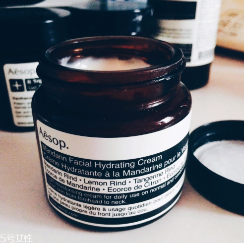 aesop蜜柑水潤乳要避光嗎 伊索蜜柑水潤乳霜使用測評 aesop蜜柑水潤乳要避光嗎 伊索蜜柑水潤乳霜使用測評