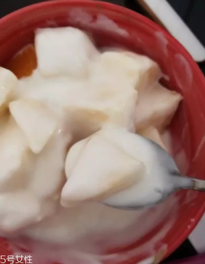 老酸奶怎么吃好吃？老酸奶推薦吃法