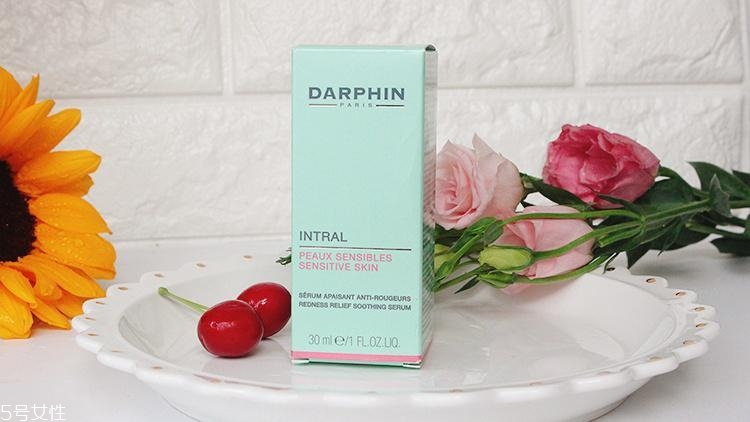 darphin多效舒緩精華液敏感肌能用嗎？油皮能用嗎？