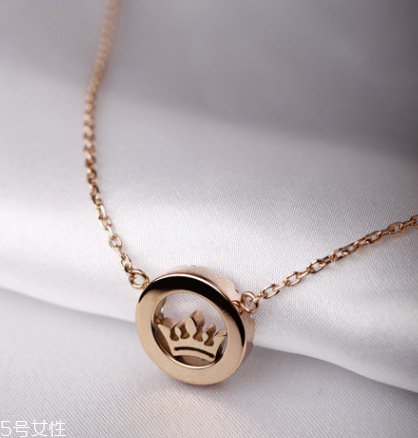 項(xiàng)鏈?zhǔn)亲憬疬€是k金好？項(xiàng)鏈買足金還是k金