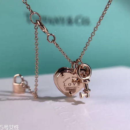 項(xiàng)鏈?zhǔn)屈S金還是k金好？項(xiàng)鏈選黃金還是k金