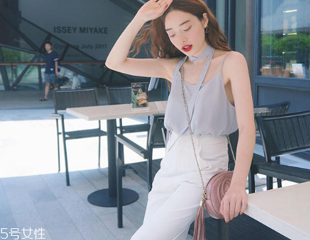 夏天約會穿什么衣服？夏天約會穿搭推薦