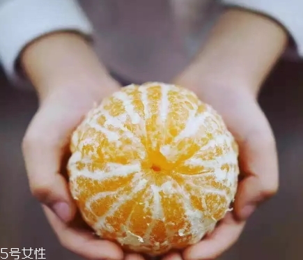 愛媛38號與沃柑哪個好吃？愛媛38號與沃柑對比
