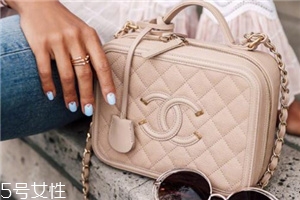 chanel相機包多少錢？香奈兒相機包價格