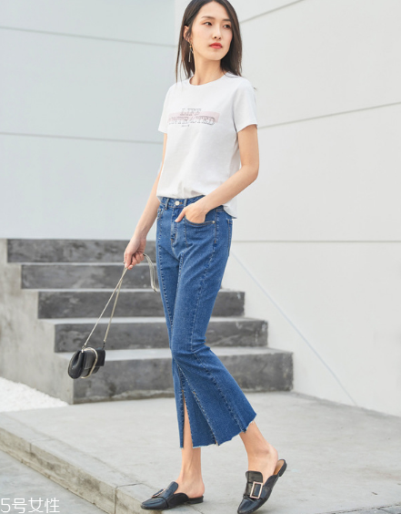 小個(gè)子女生穿什么褲子顯腿長(zhǎng)？適合小個(gè)子的褲子款式
