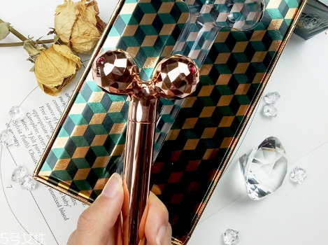 泰國(guó)fitin黃金棒怎么樣？fitin金箍棒和refa按摩儀對(duì)比