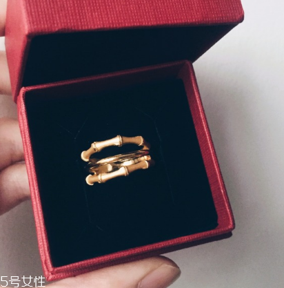 戒指可以戴大拇指嗎？戒指能不能戴在大拇指