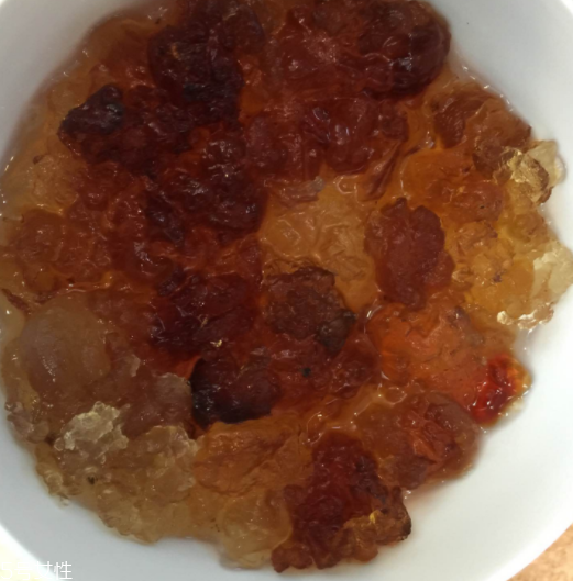 桃膠能治胃病嗎？胃病吃桃膠好嗎？