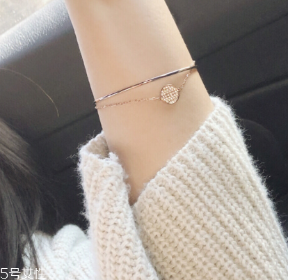 手鏈可以兩只手同時(shí)戴嗎？手鏈可以兩只手一起戴嗎