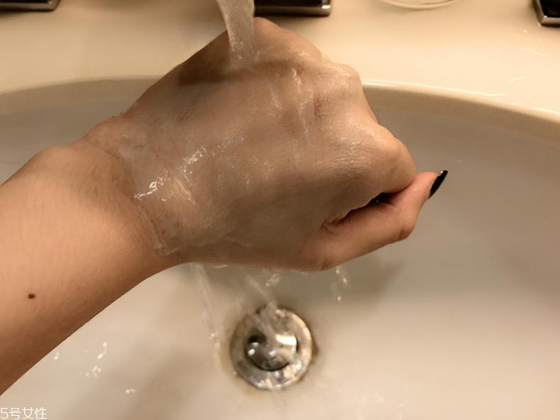 高姿多效BB霜適合油皮嗎 高姿多效BB霜油不油 高姿多效BB霜適合油皮嗎 高姿多效BB霜油不油