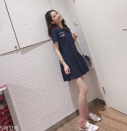 t恤裙怎么搭配？t恤裙搭配圖片