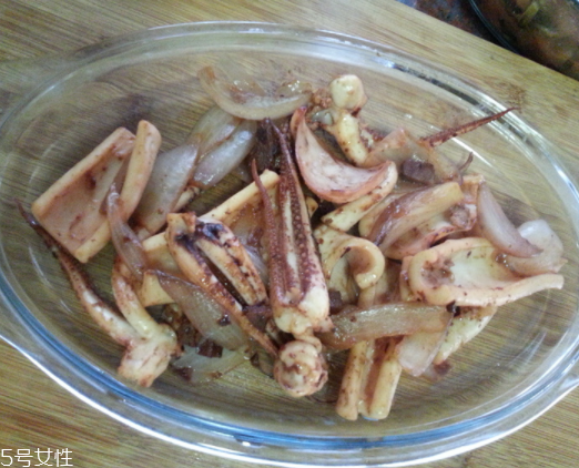 魷魚(yú)是烏賊嗎？魷魚(yú)跟烏賊是一種嗎？