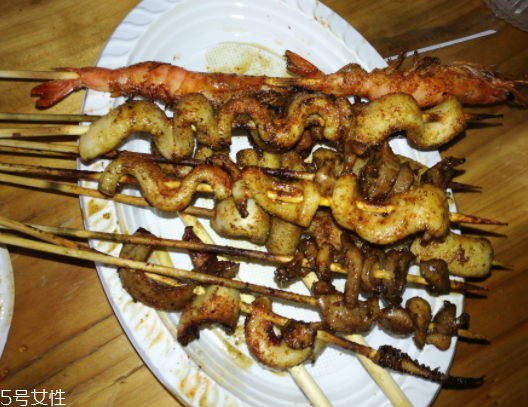 魷魚(yú)是烏賊嗎？魷魚(yú)跟烏賊是一種嗎？