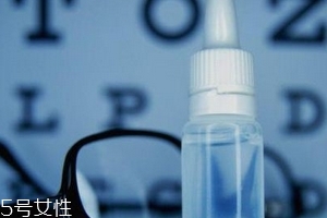眼藥水什么時(shí)候滴最好？滴眼藥水的最佳時(shí)間