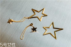 耳環(huán)一般多少克一對？耳環(huán)常見克數(shù)