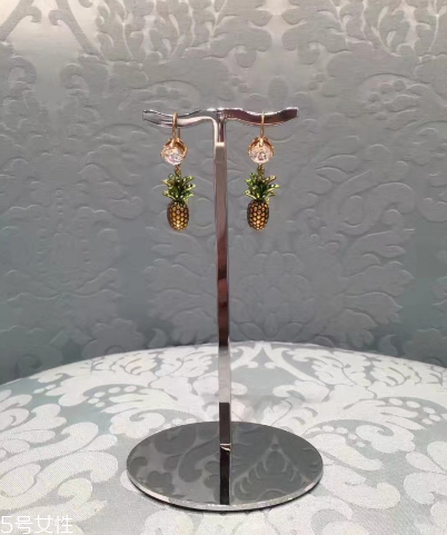 耳環(huán)掉色怎么辦？耳環(huán)掉色怎么處理