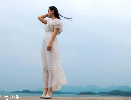 女生怎么穿搭更有氣場(chǎng)？女生氣場(chǎng)型穿搭推薦