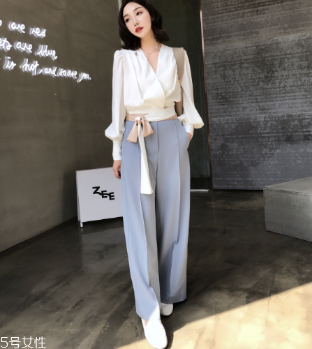 職場新人如何穿搭？職場新人穿衣技巧