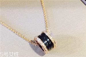 寶格麗陶瓷項(xiàng)鏈多少錢(qián)？寶格麗陶瓷項(xiàng)鏈正品價(jià)格