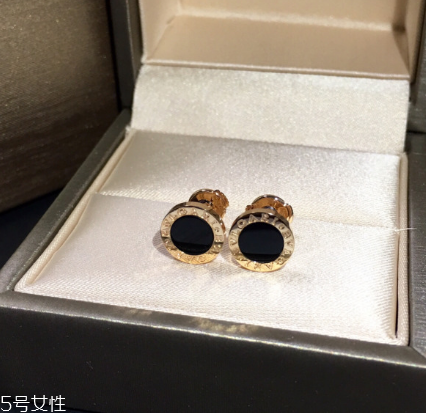 耳釘銀針變黑怎么處理？耳釘銀針變黑了怎么辦？