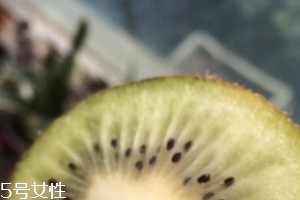 獼猴桃是上火還是降火？上火能吃獼猴桃嗎？