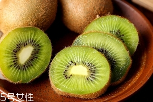 獼猴桃會拉肚子嗎？獼猴桃會導(dǎo)致腹瀉嗎？