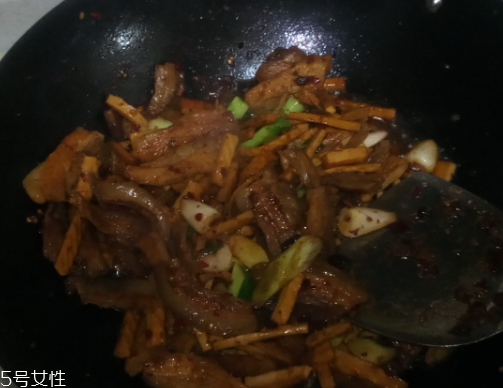 黑豬肉好吃嗎？黑豬肉味道怎么樣？