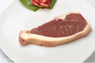 西冷牛排幾分熟最好吃？西冷牛排吃幾分熟？