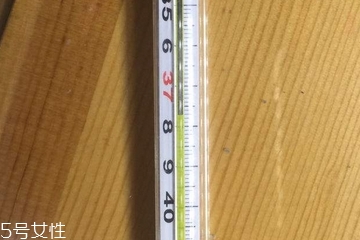 體溫計(jì)能測(cè)水溫嗎？水溫能用體溫計(jì)測(cè)嗎？