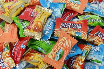 棒棒糖的牌子有哪些？好吃的棒棒糖推薦