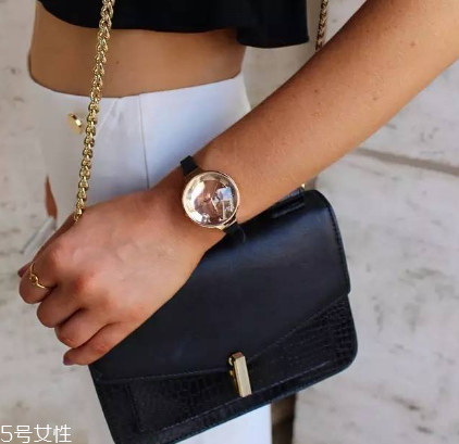 rumbatime和dw哪個(gè)好？rumba time手表好還是dw好？