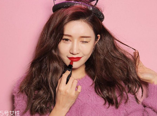 3ce口紅哪個(gè)顏色顯白 3ce口紅南瓜色是哪個(gè)色號(hào) 3ce口紅哪個(gè)顏色顯白 3ce口紅南瓜色是哪個(gè)色號(hào)