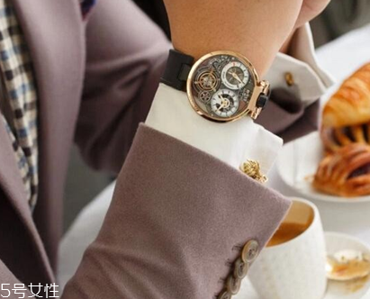 手表是男左女右嗎？手表佩戴是男左女右嗎？