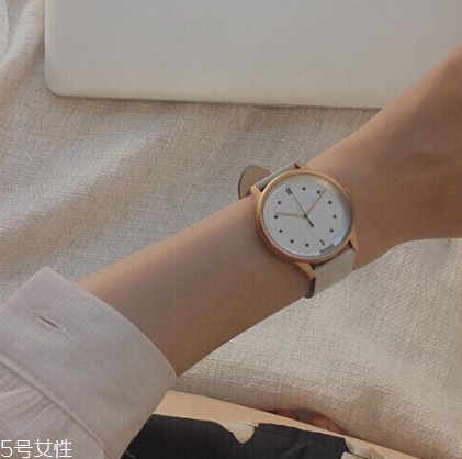 手表和手鐲能一起帶嗎？手表和手鐲怎么同時(shí)帶？