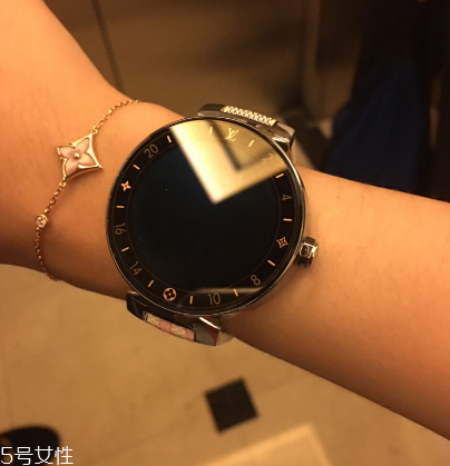 手表和手環(huán)哪個好？手表和手環(huán)有什么區(qū)別？