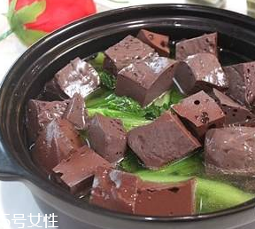 雞血能給禽流感病人吃嗎？禽流感期間能吃雞血嗎