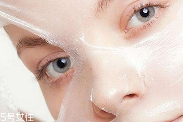 干皮可以用清潔面膜嗎？干皮需要用清潔面膜嗎？