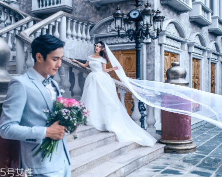 婚紗定金可以退嗎？婚紗定了還能退嗎？