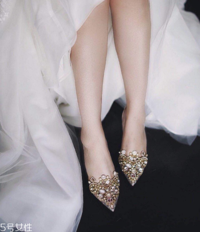 婚鞋可以送人嗎？婚鞋送人好嗎？