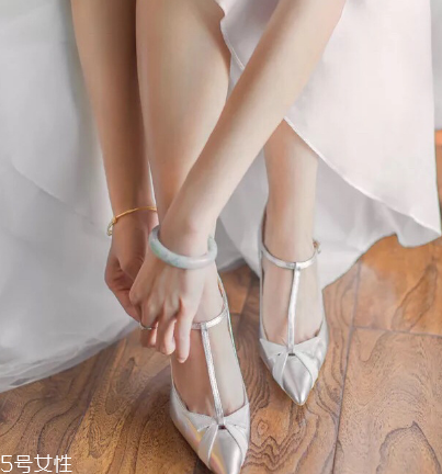 婚鞋能穿回娘家嗎？婚鞋穿回娘家不吉利嗎？