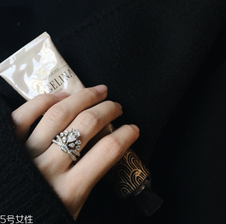 鉆戒可以換黃金嗎？鉆戒能換成黃金戒指嗎？
