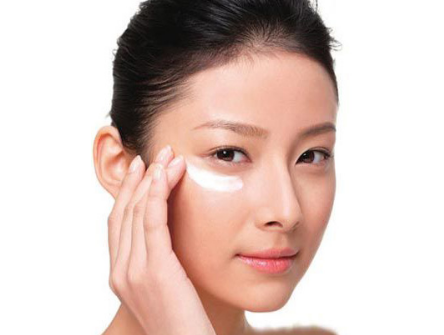 眼霜分年齡嗎？眼霜使用分年齡段嗎？